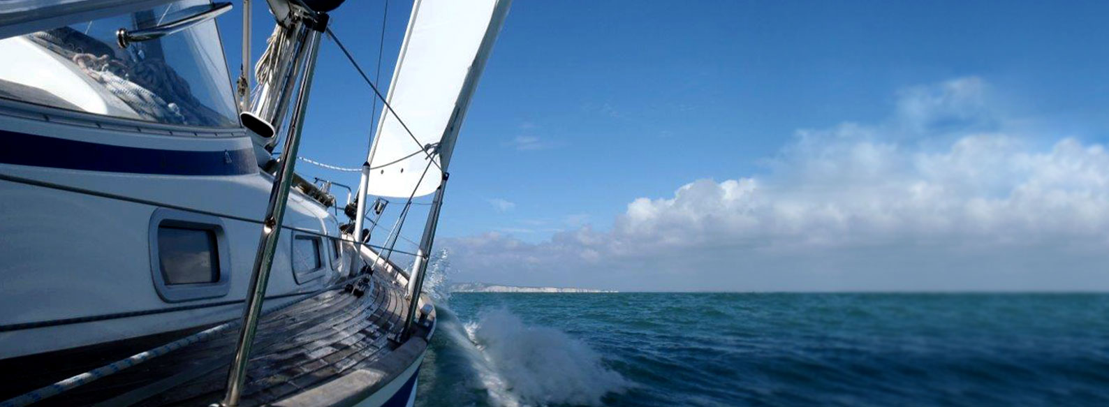 RYA Courses and Sail Training at Hamble Point Sailing School